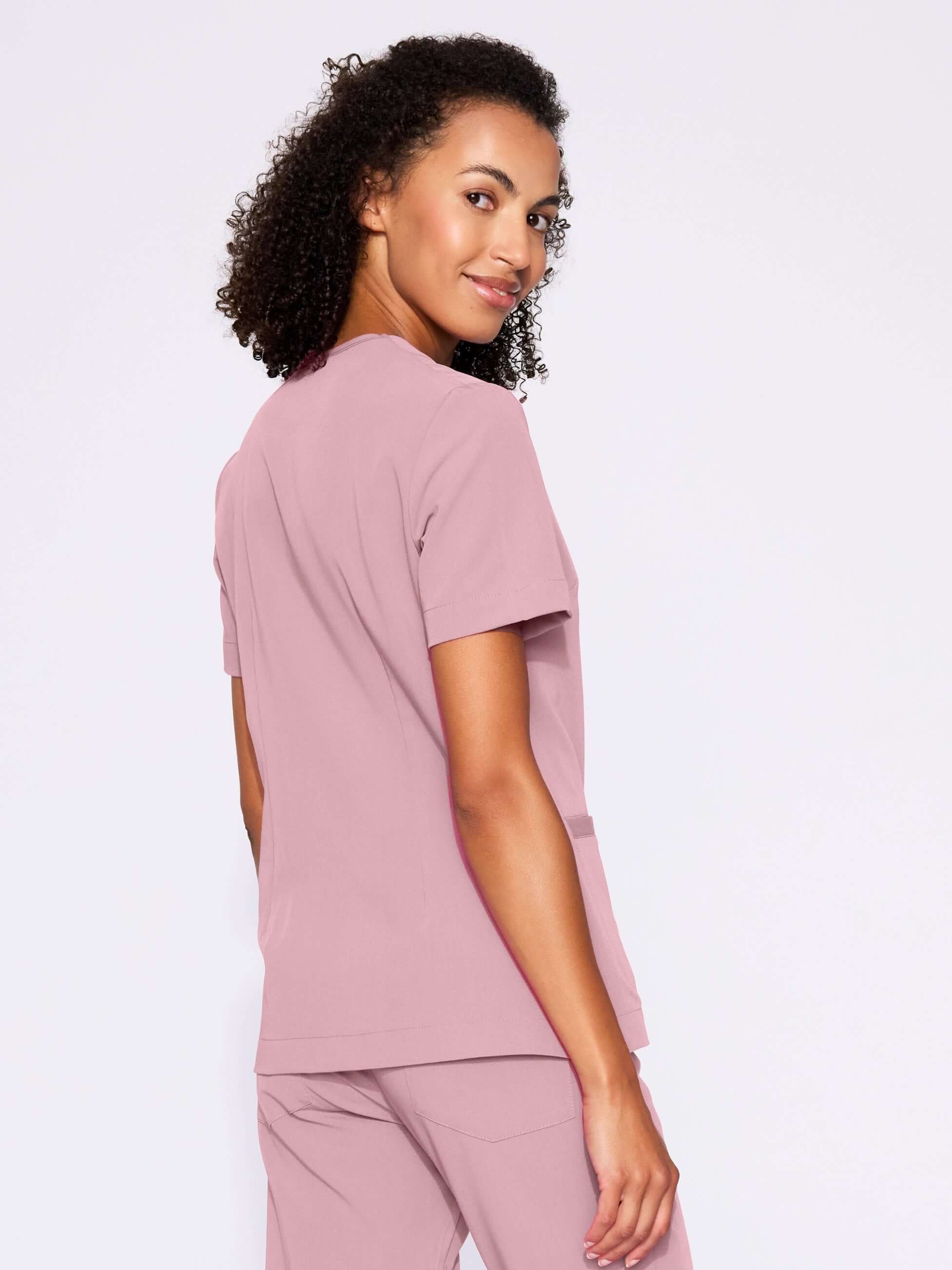 Bluza medyczna damska MOXI misty rose tylny widok