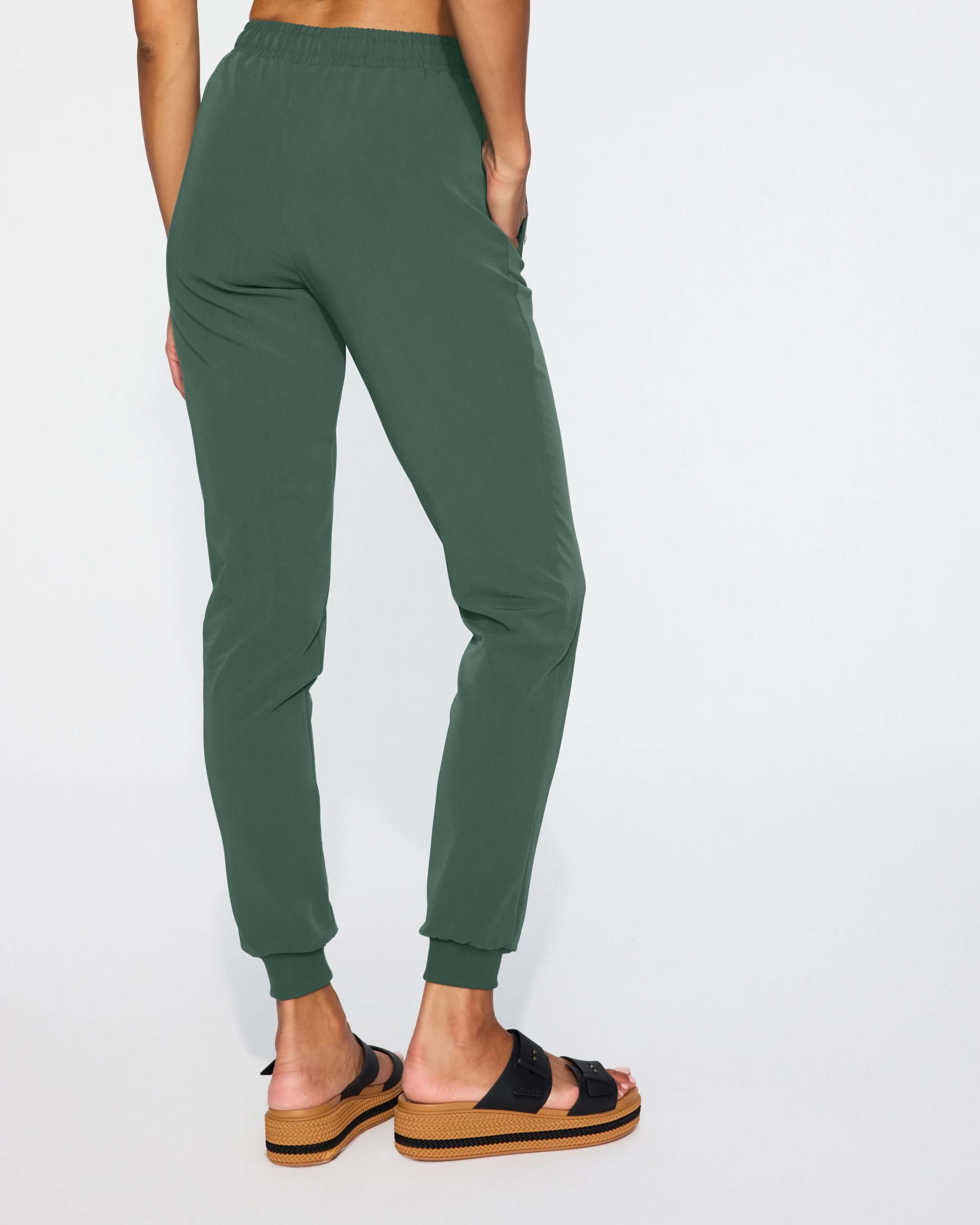Spodnie medyczne damskie WELT forest tylny widok