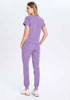 Komplet medyczny damski amethyst: Bluza Welt i joggery Welt tylny widok