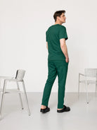 Komplet medyczny męski emerald green: Bluza Fortis i spodnie klasyczne Margo tył
