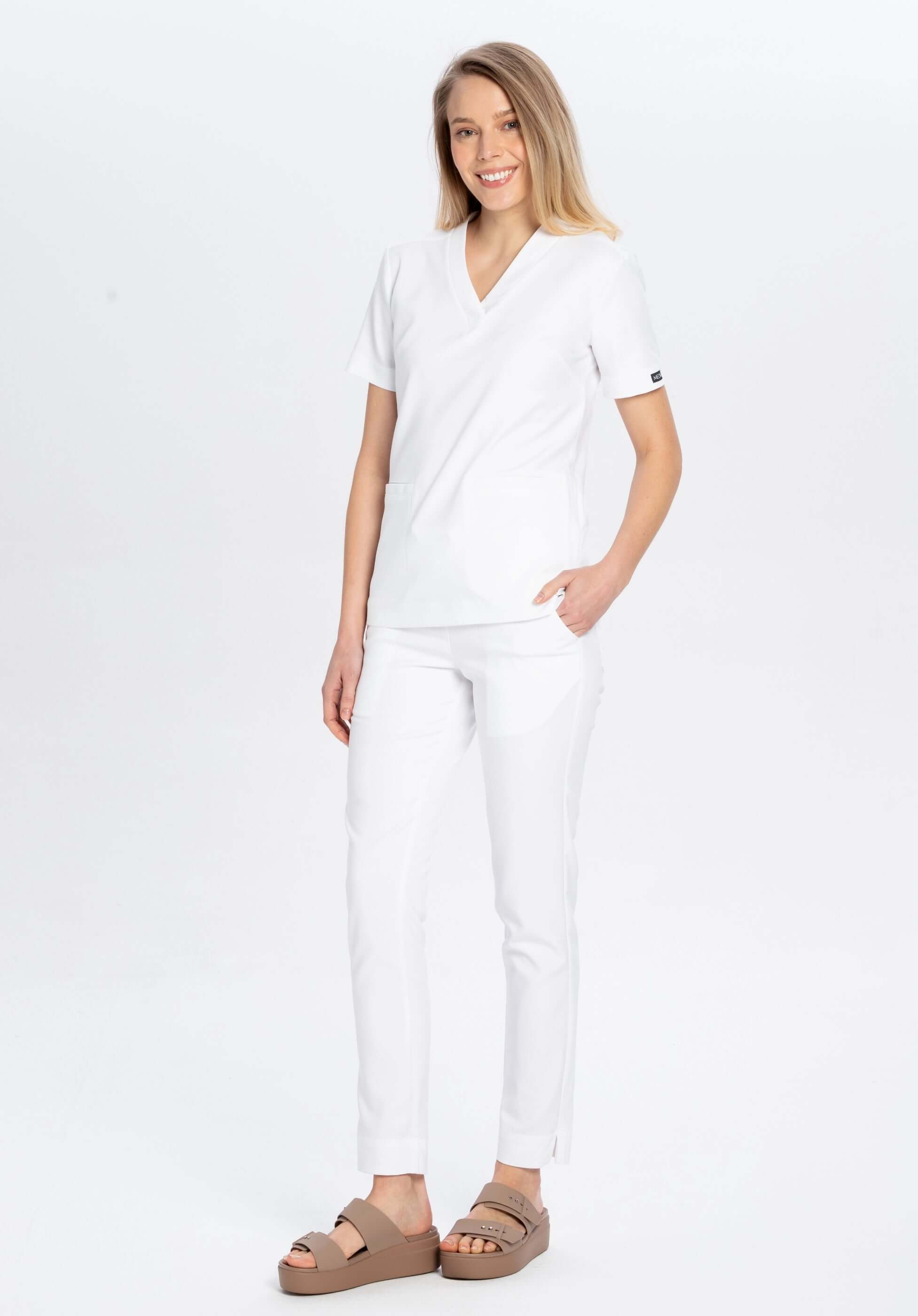 Komplet medyczny damski biały - bluza Moxi i spodnie Nessa