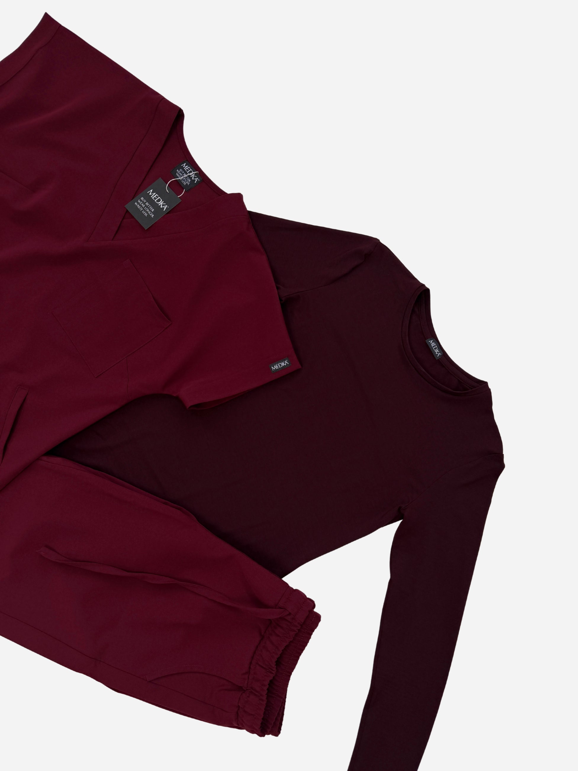 Koszulka medyczna damska Longsleeve cherry smoke złożona