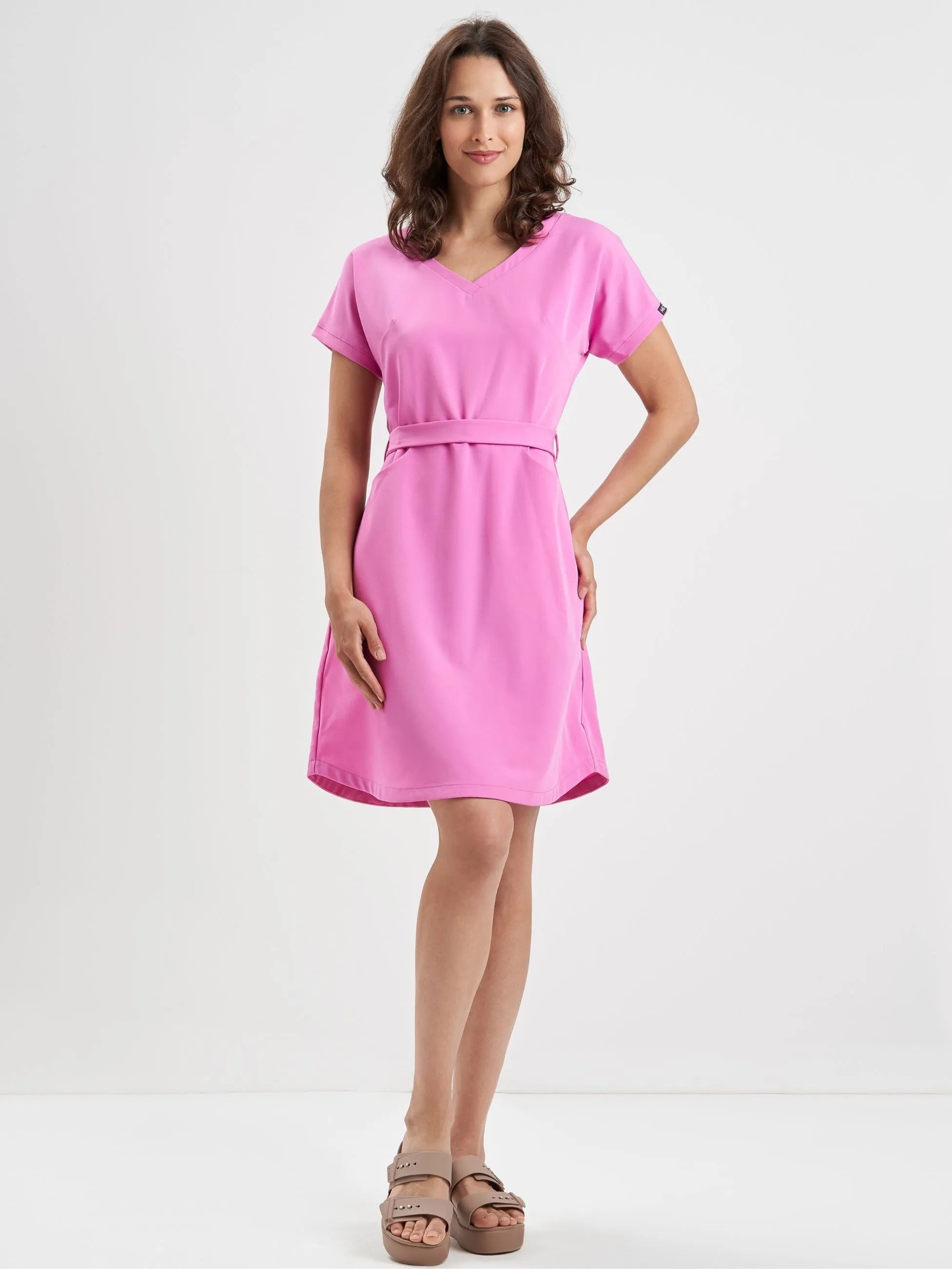 Sukienka medyczna i kosmetyczna Livia rose pink przód