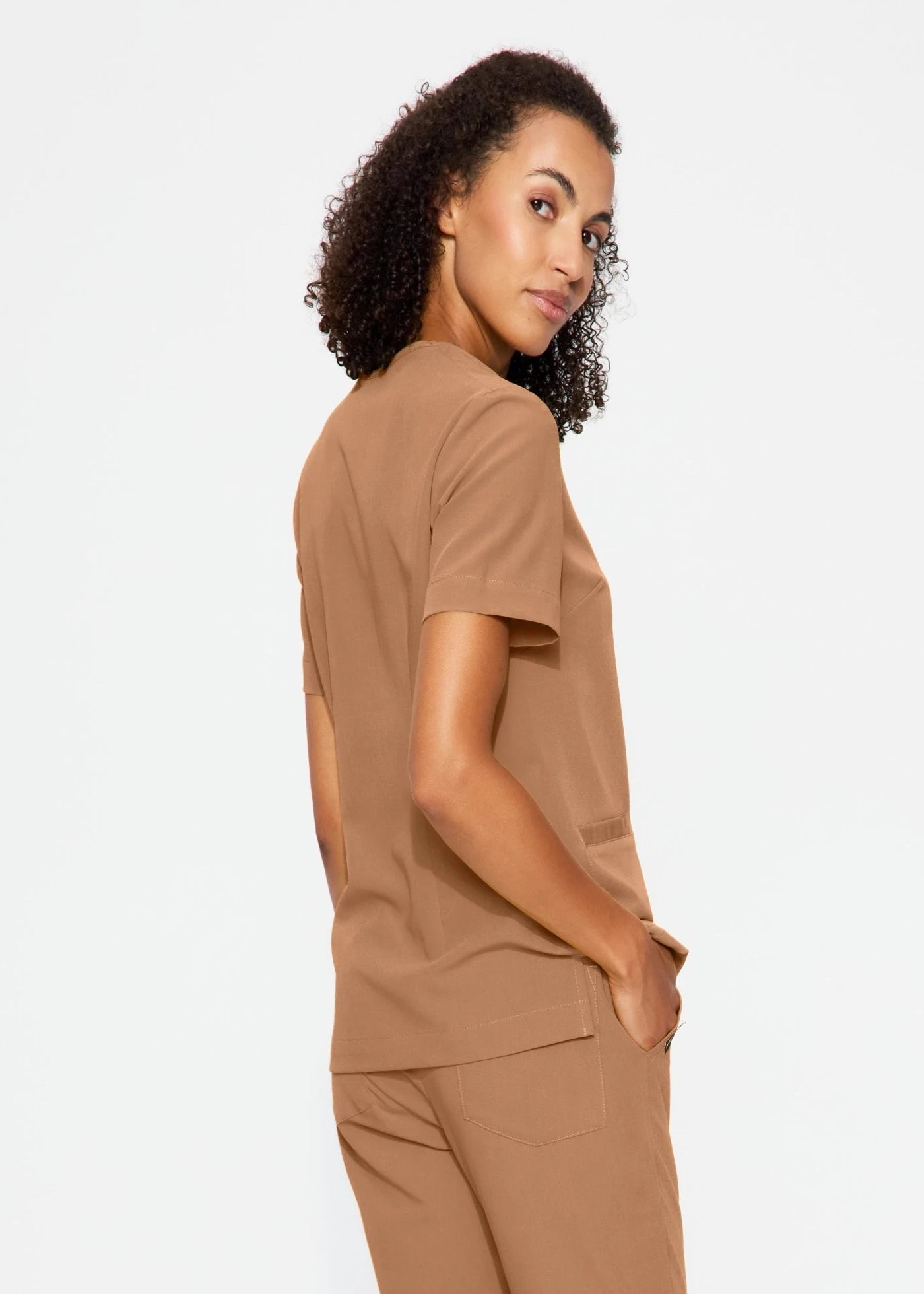 Bluza medyczna damska MOXI karmelowa tył