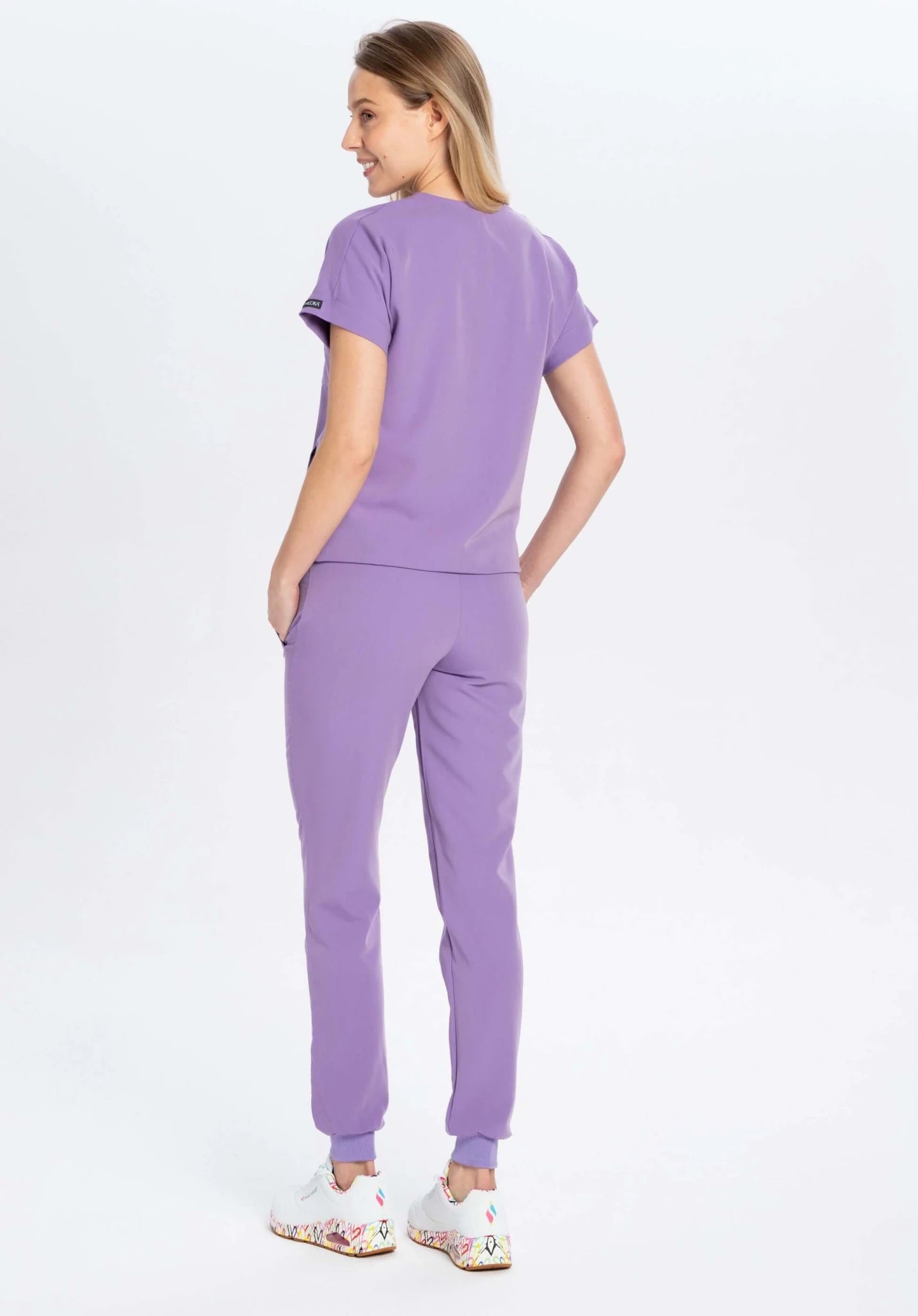 Komplet medyczny damski amethyst: Bluza Welt i joggery Welt - Medka