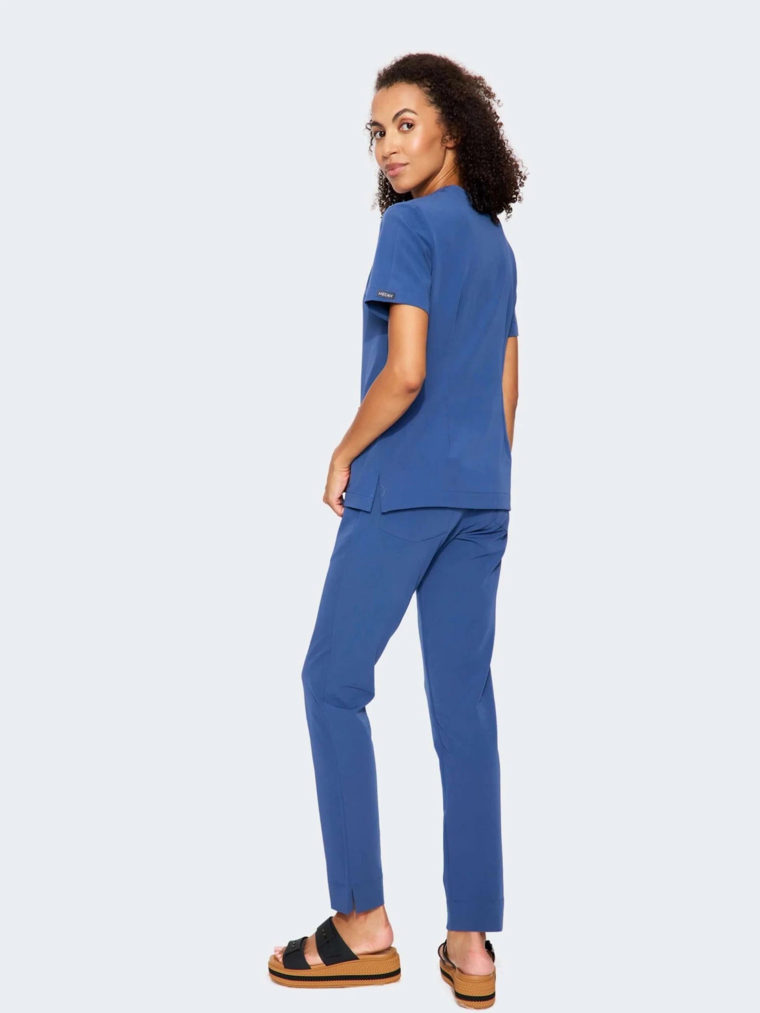 Komplet medyczny damski indygo - bluza Moxi i sponie Nessa - Medka