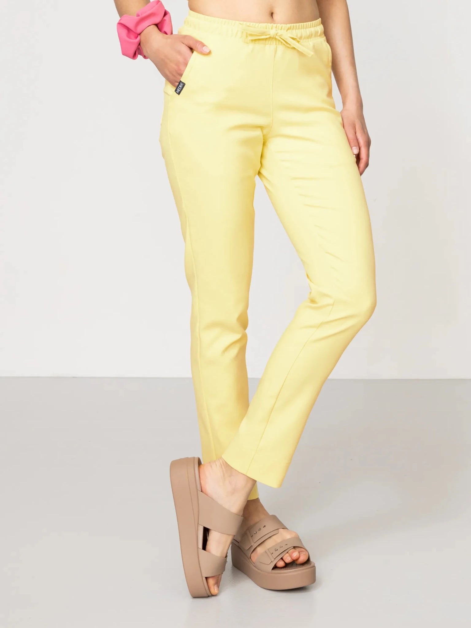 Spodnie medyczne damskie - NESSA butter yellow - Medka
