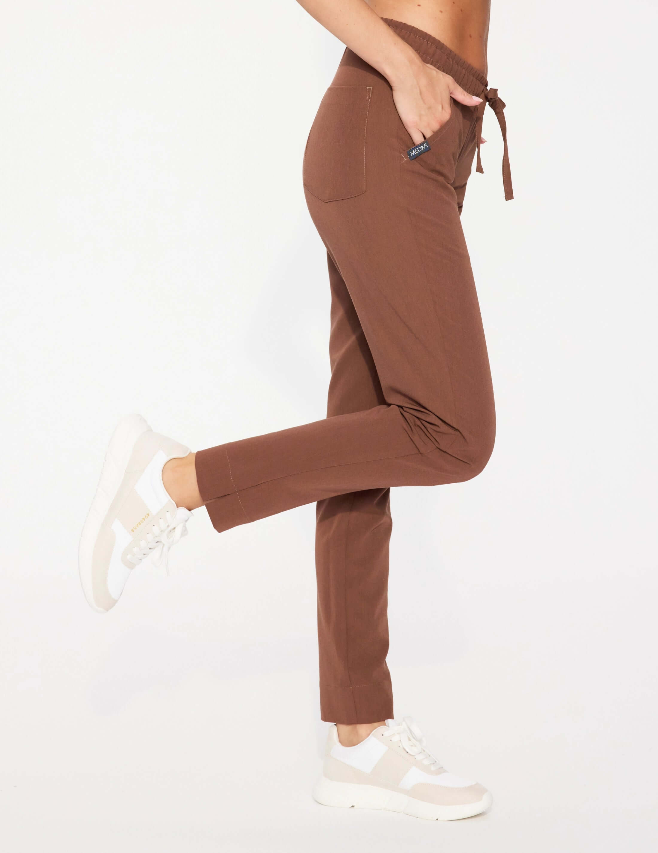 Spodnie medyczne damskie NESSA tabaka