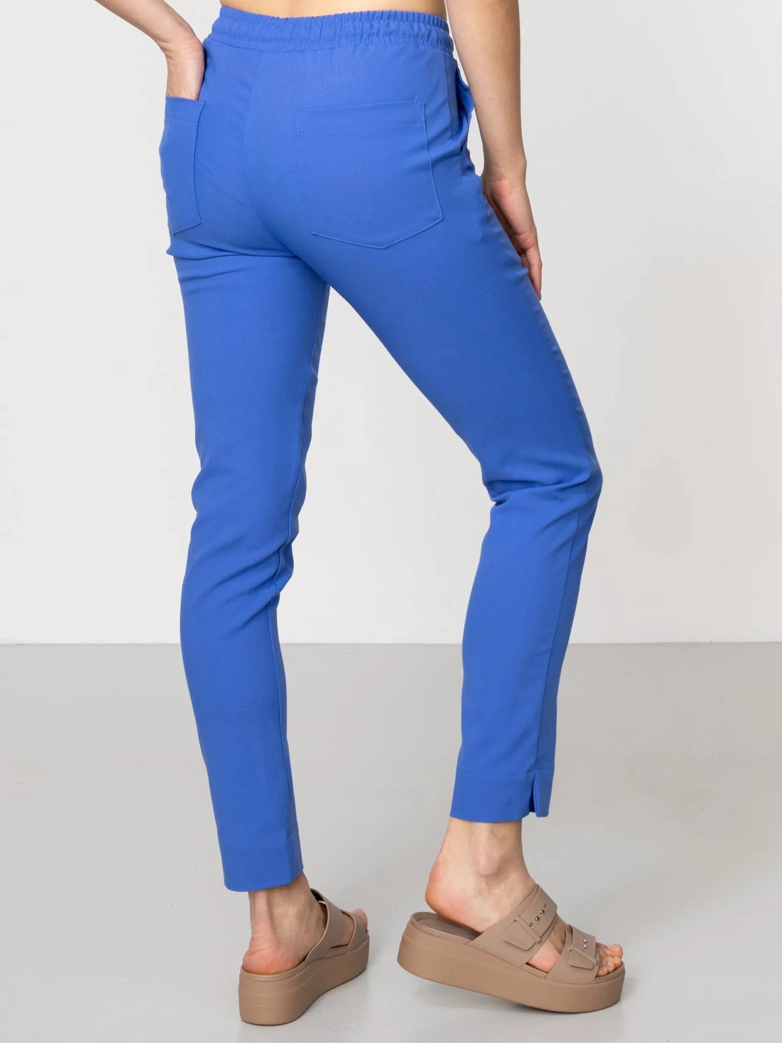 Spodnie medyczne damskie - NESSA vein blue - Medka