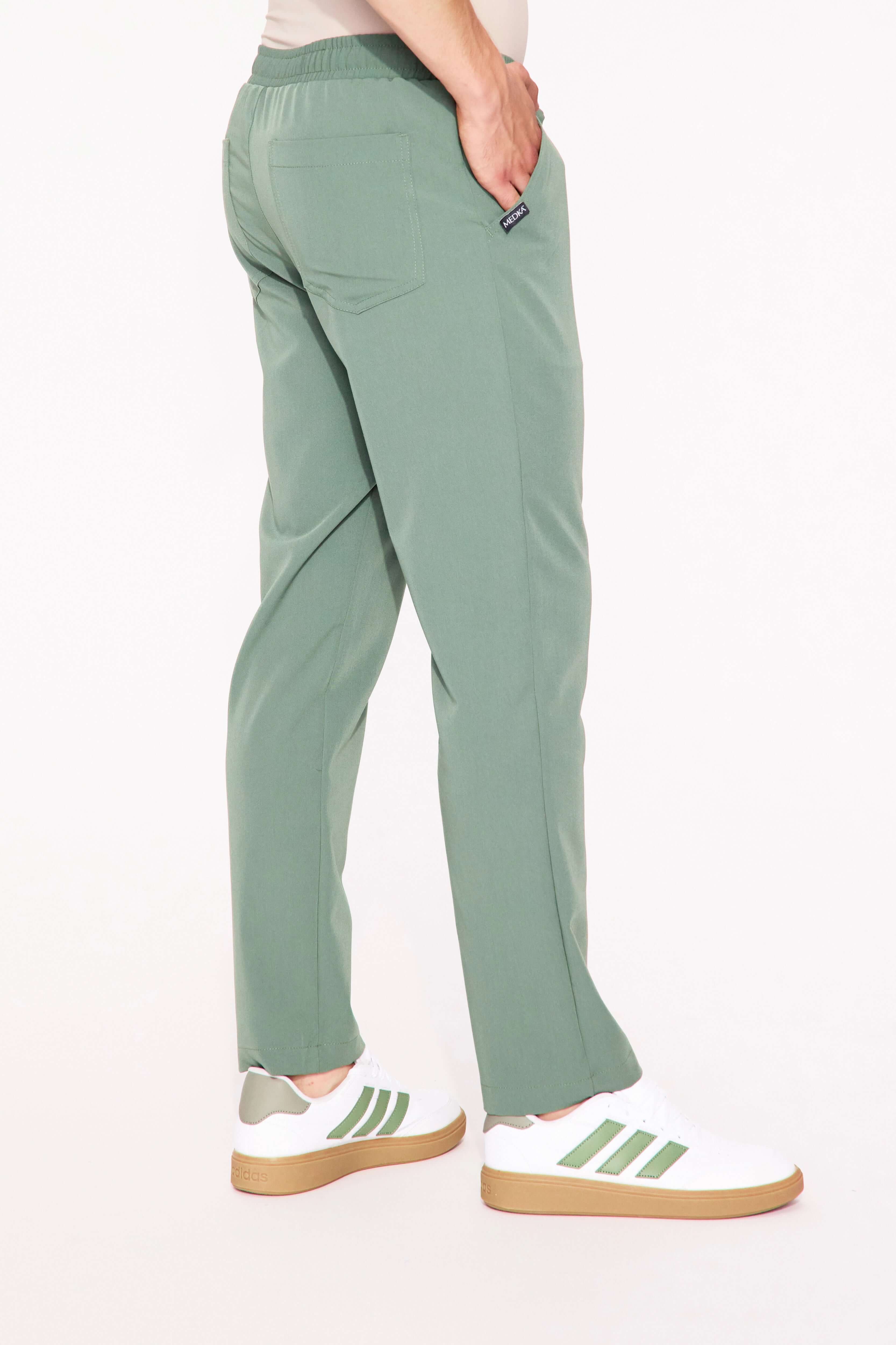 Spodnie medyczne męskie MARGO oliwkowy tył